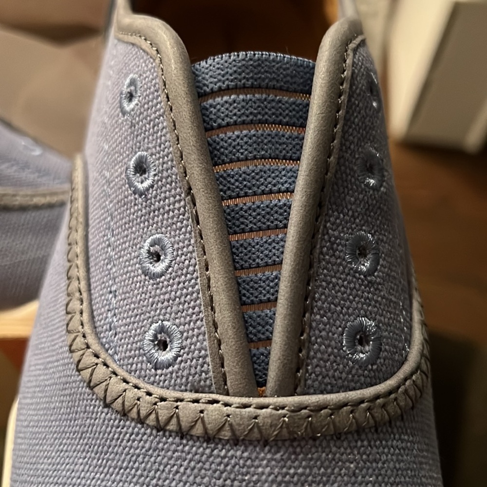 9 Wide Comfortiva Lithia canvas slip on